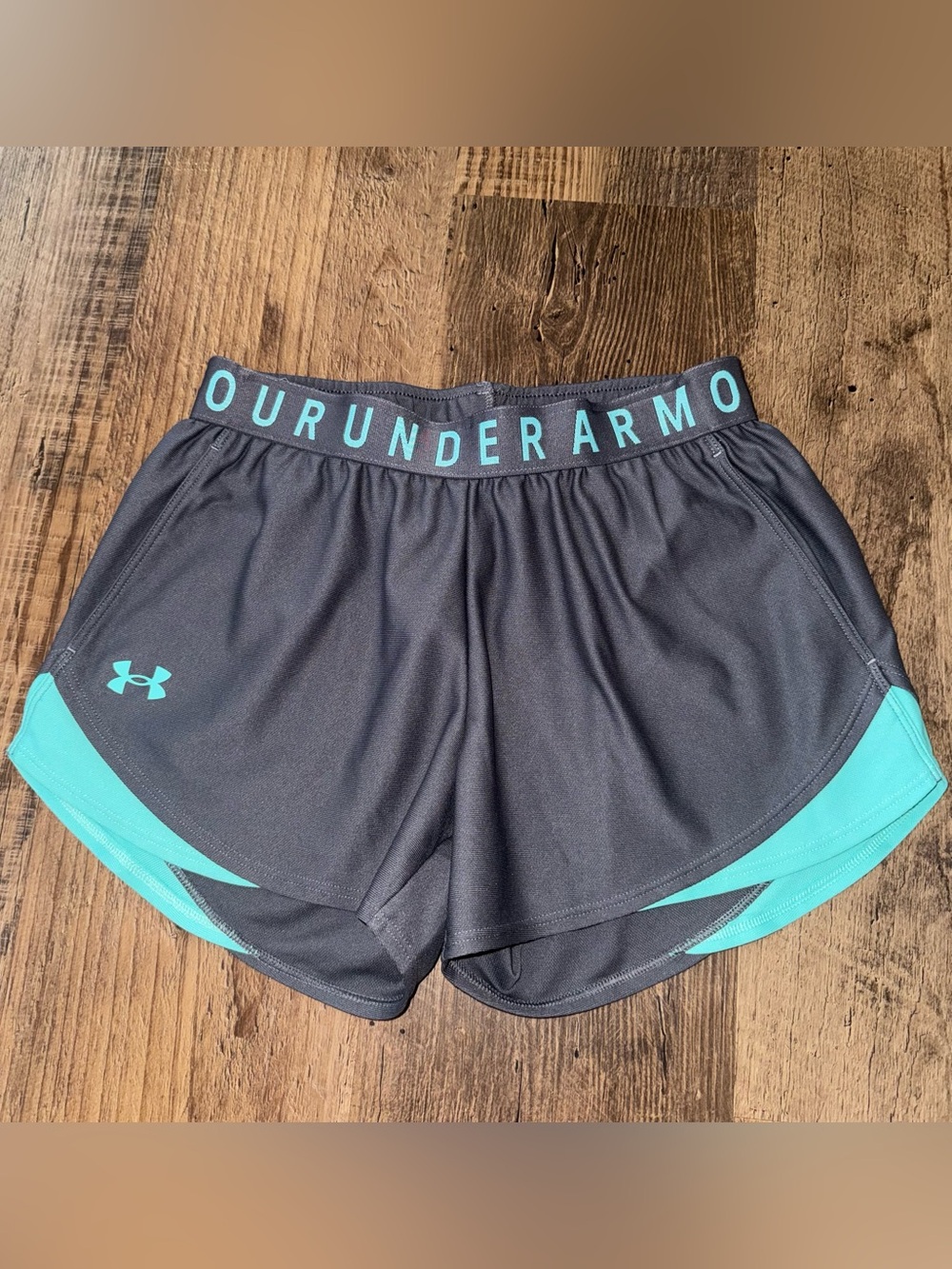 Under Armour Women’s XS Running Shorts Gray Turquoise Athletic Workout Gym Blue
